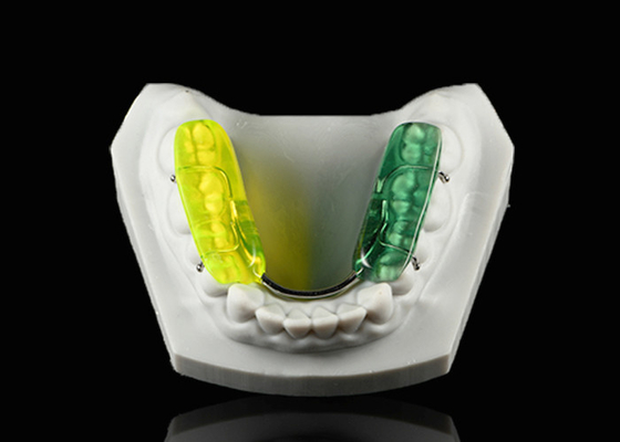 اسپلینت دندانپزشکی رنگارنگ Gelb سخت Acrylic رزین Occlusal اسپلینت برای خیساندن دندان های شبانه